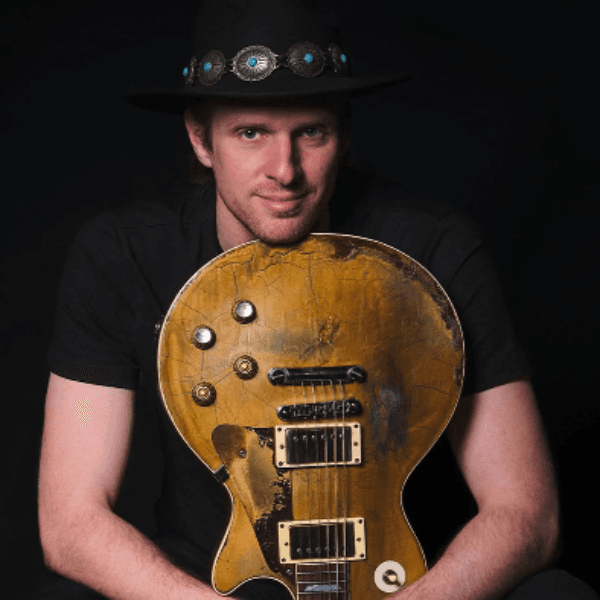 Stefan Hillesheim Band: New Album is out – Live at the Chicago Blues Festival