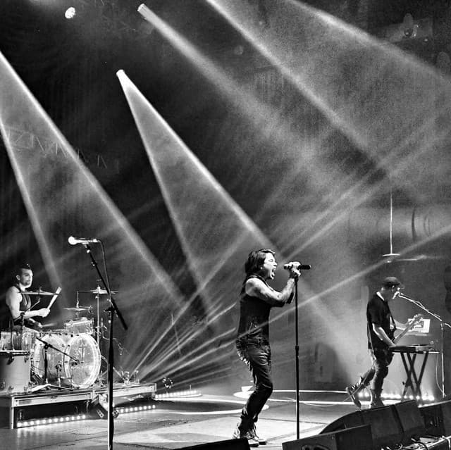 STABBING WESTWARD