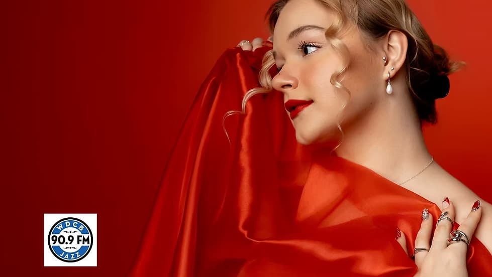 Kate Kortum - Debut!